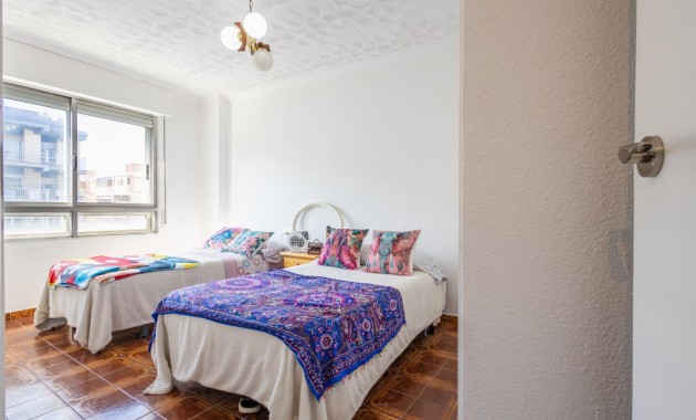 Sale - Apartment / flat -
Torrevieja - torrevieja