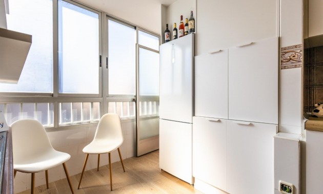Sale - Apartment / flat -
Torrevieja - torrevieja