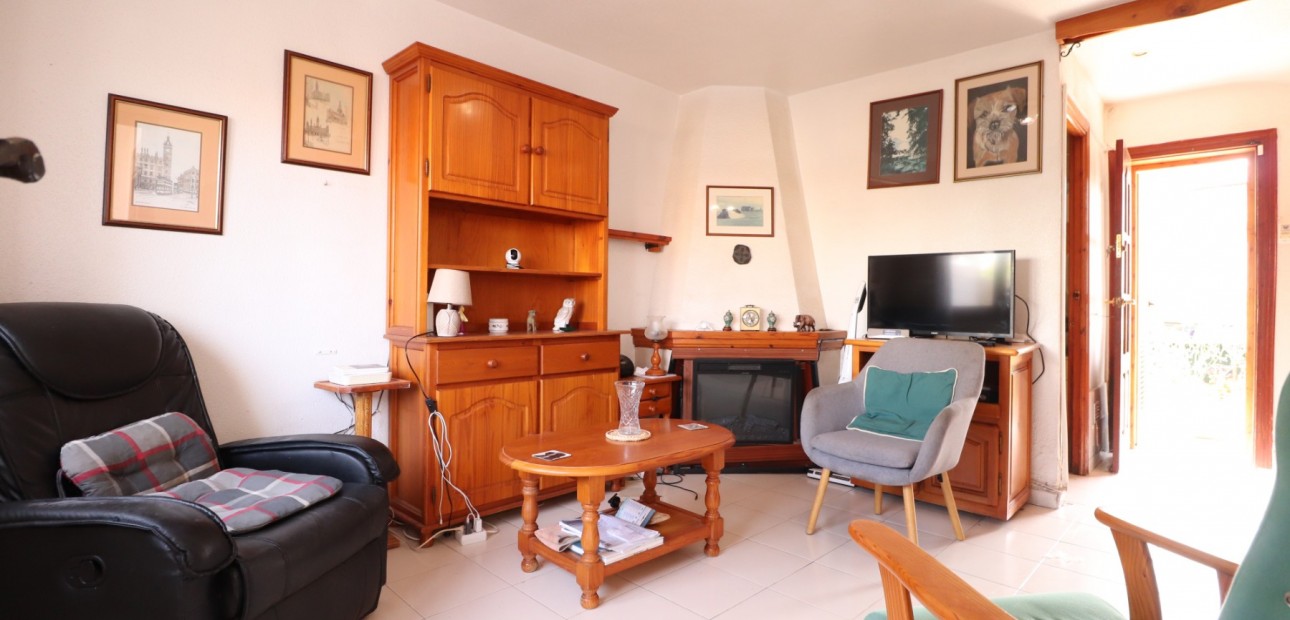 Venta - Adosado -
Orihuela Costa - Los Balcones