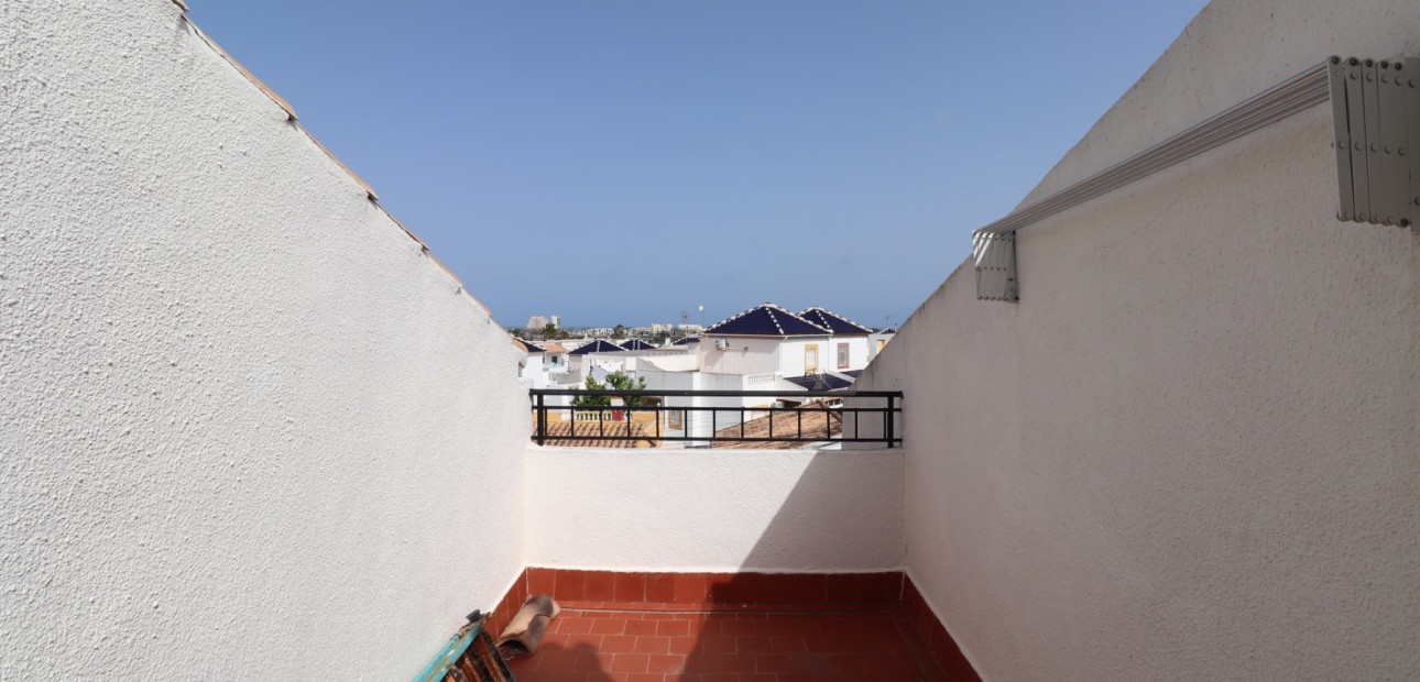 Venta - Adosado -
Orihuela Costa - Los Balcones