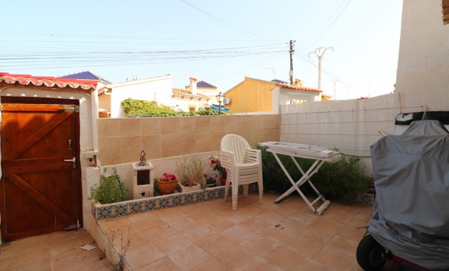 Venta - Adosado -
Orihuela Costa - Los Balcones
