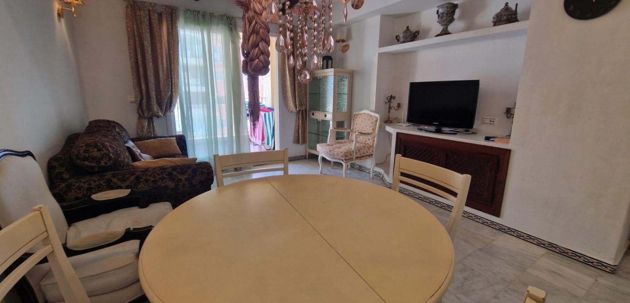 Sale - Apartment / flat -
Torrevieja - Los Frutales