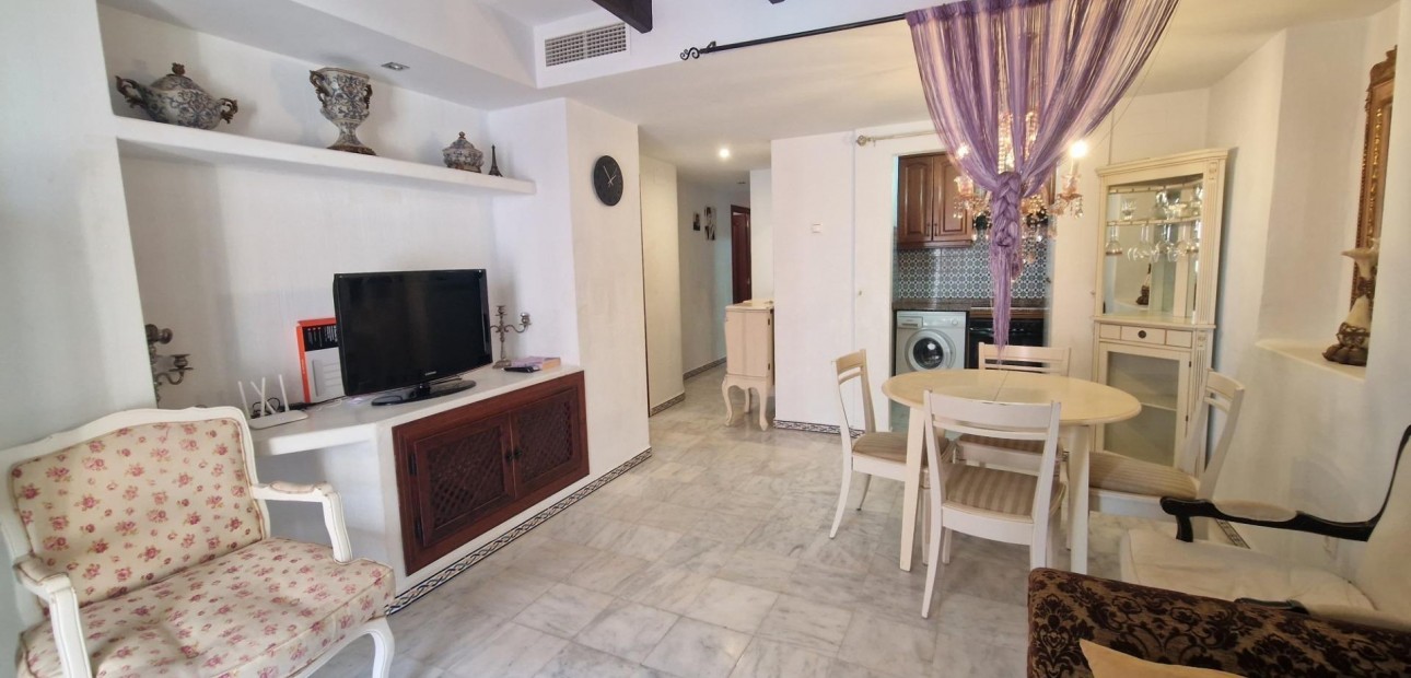 Sale - Apartment / flat -
Torrevieja - Los Frutales