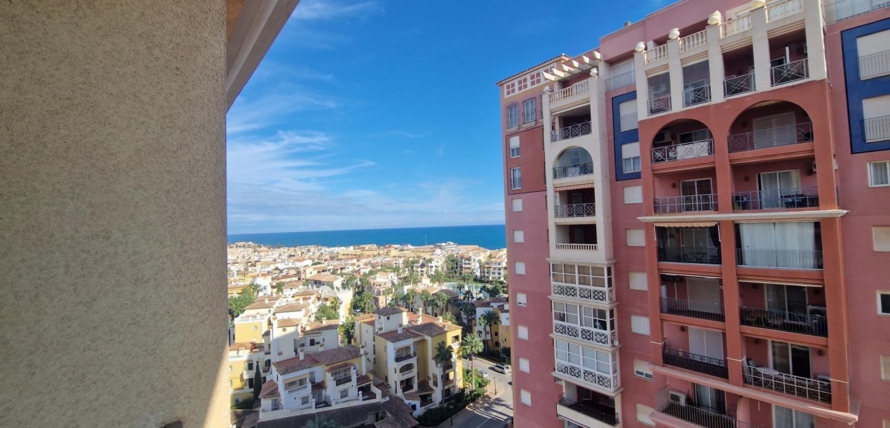 Sale - Apartment / flat -
Torrevieja - Los Frutales