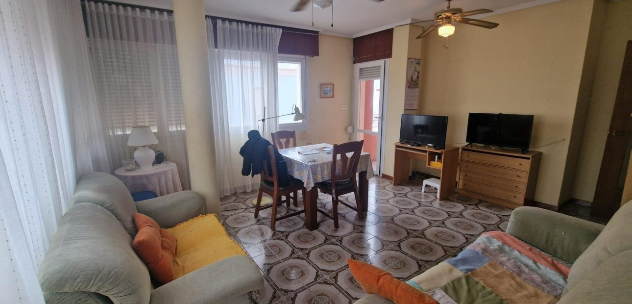 Sale - Apartment / flat -
Torrevieja - torrevieja