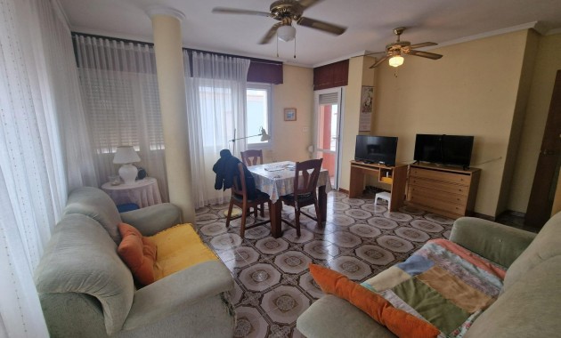 Sale - Apartment / flat -
Torrevieja - torrevieja