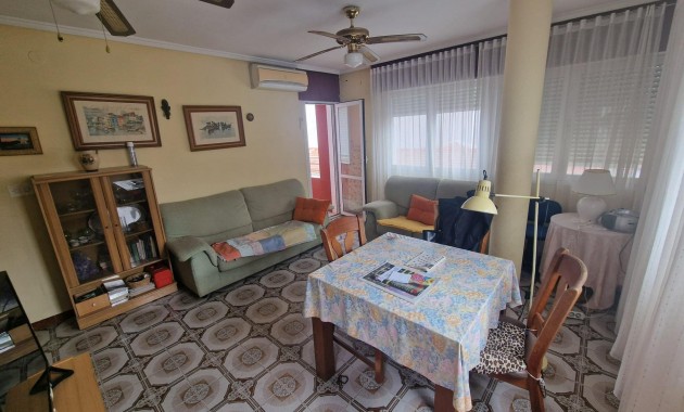 Sale - Apartment / flat -
Torrevieja - torrevieja