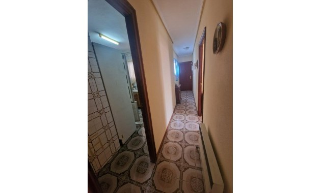 Sale - Apartment / flat -
Torrevieja - torrevieja