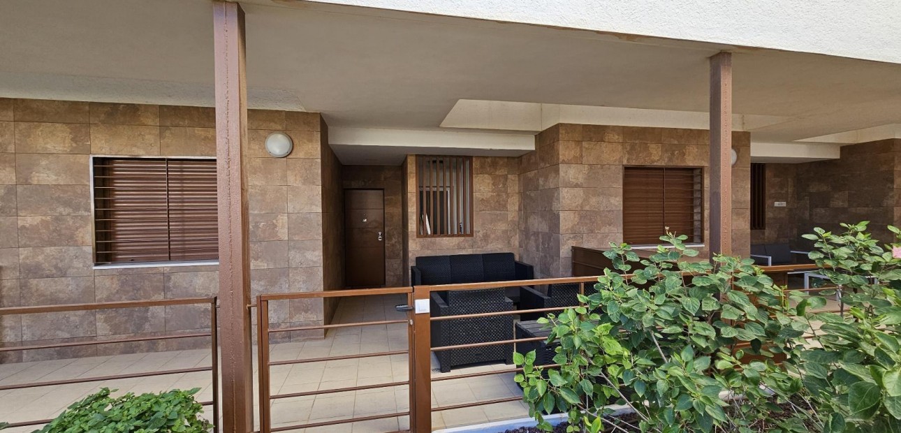 Venta - Apartamento / piso -
Torrevieja - La veleta