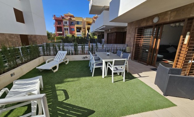 Venta - Apartamento / piso -
Torrevieja - La veleta