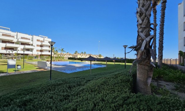 Venta - Apartamento / piso -
Torrevieja - La veleta
