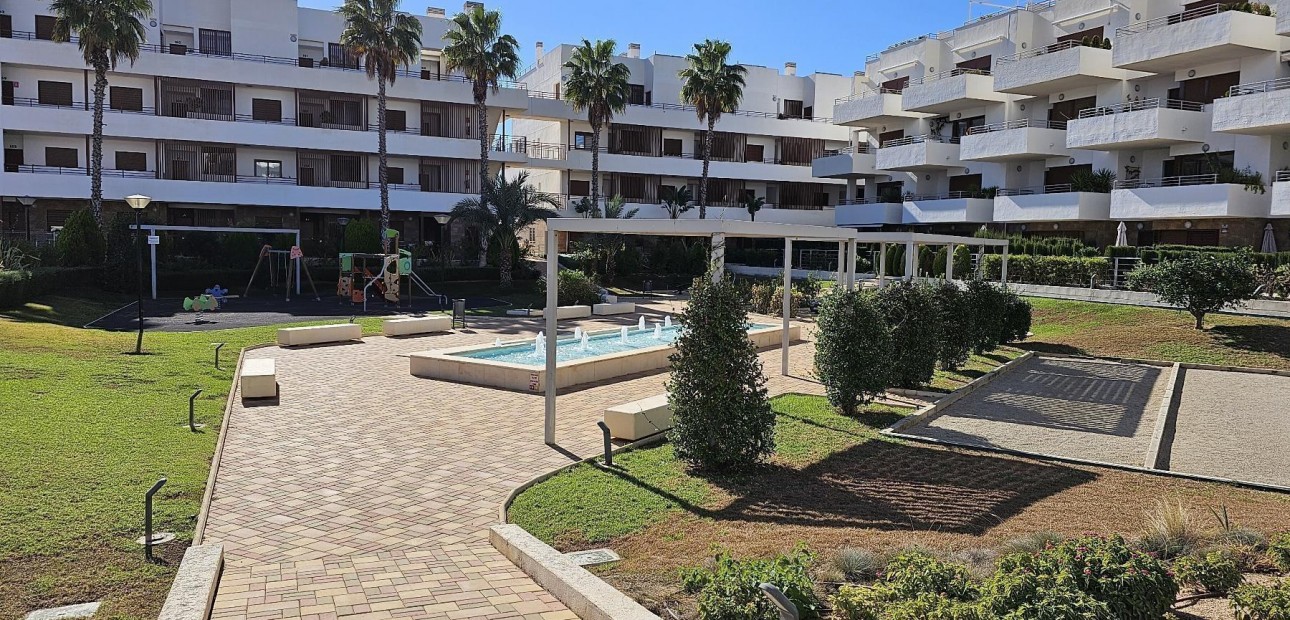 Venta - Apartamento / piso -
Torrevieja - La veleta