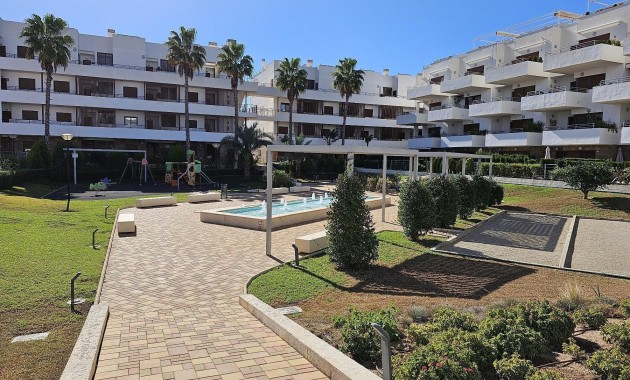Venta - Apartamento / piso -
Torrevieja - La veleta