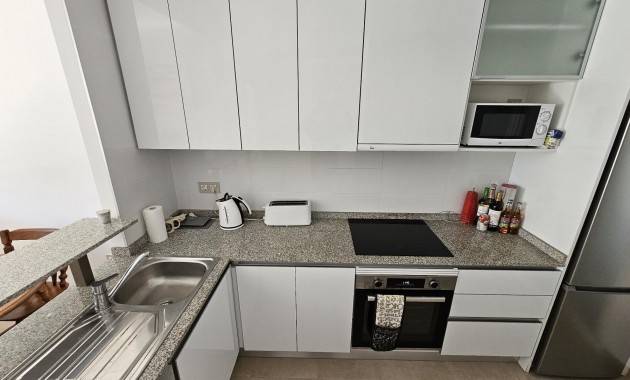 Venta - Apartamento / piso -
Torrevieja - La veleta