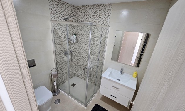 Venta - Apartamento / piso -
Torrevieja - La veleta