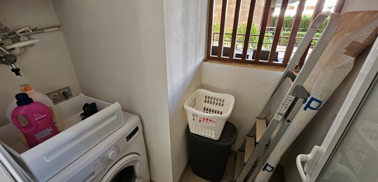 Venta - Apartamento / piso -
Torrevieja - La veleta
