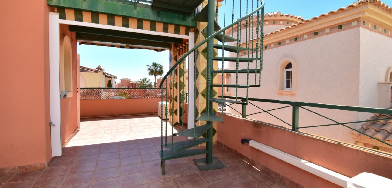 Herverkoop - Detached Villa -
Orihuela Costa - Playa Flamenca