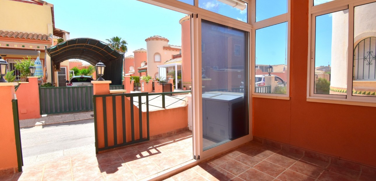 Herverkoop - Detached Villa -
Orihuela Costa - Playa Flamenca