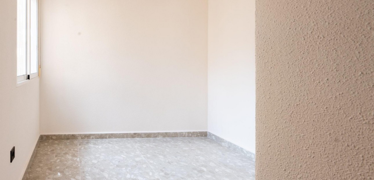 Herverkoop - Appartement / flat -
Orihuela Costa - Los Almendros-La Florida
