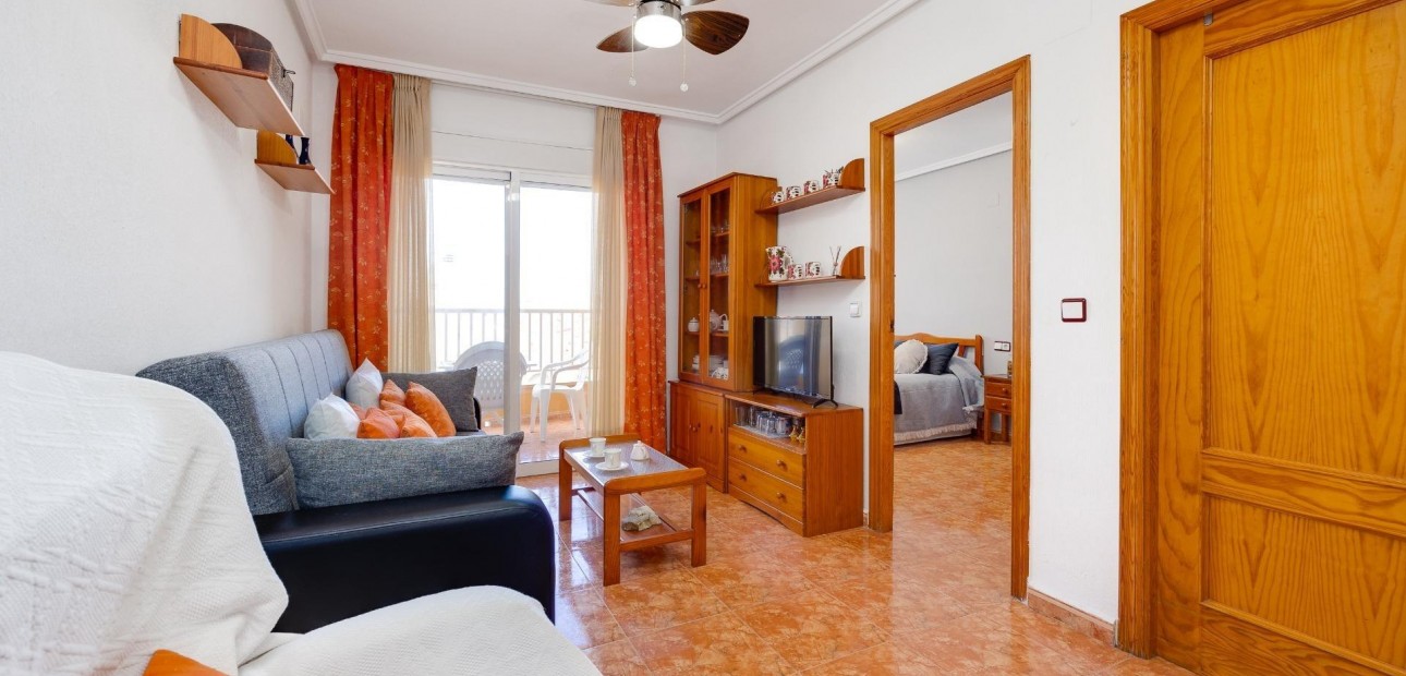 Herverkoop - Appartement / flat -
Torrevieja - torrevieja