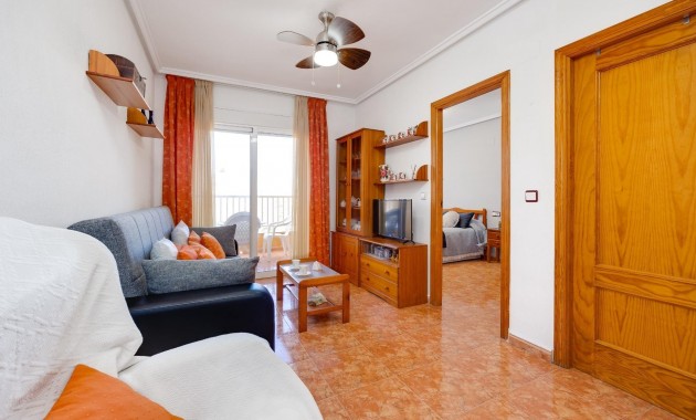 Herverkoop - Appartement / flat -
Torrevieja - torrevieja