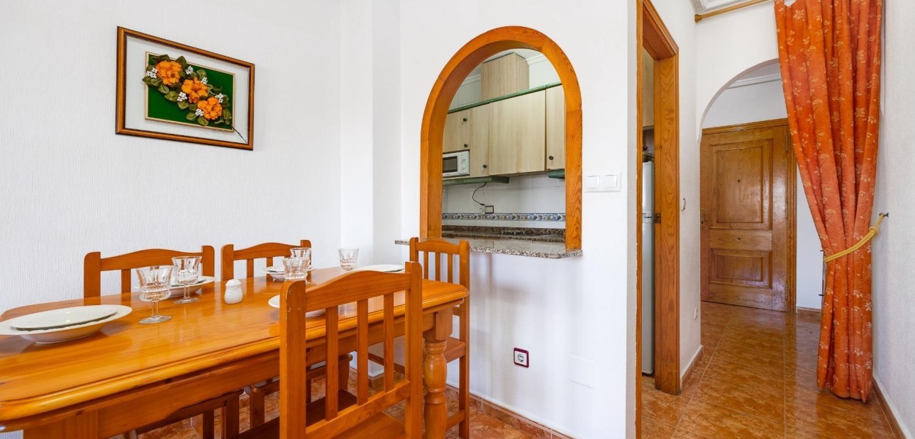 Herverkoop - Appartement / flat -
Torrevieja - torrevieja