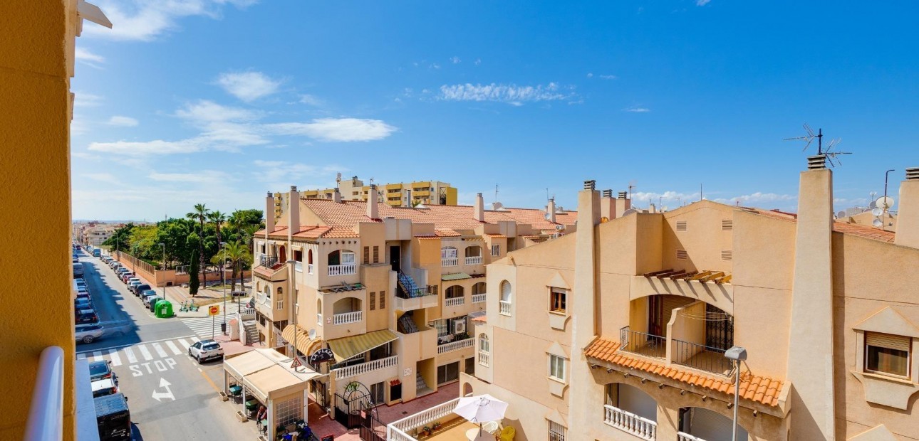 Herverkoop - Appartement / flat -
Torrevieja - torrevieja