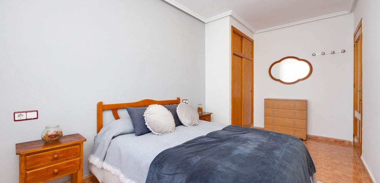 Herverkoop - Appartement / flat -
Torrevieja - torrevieja