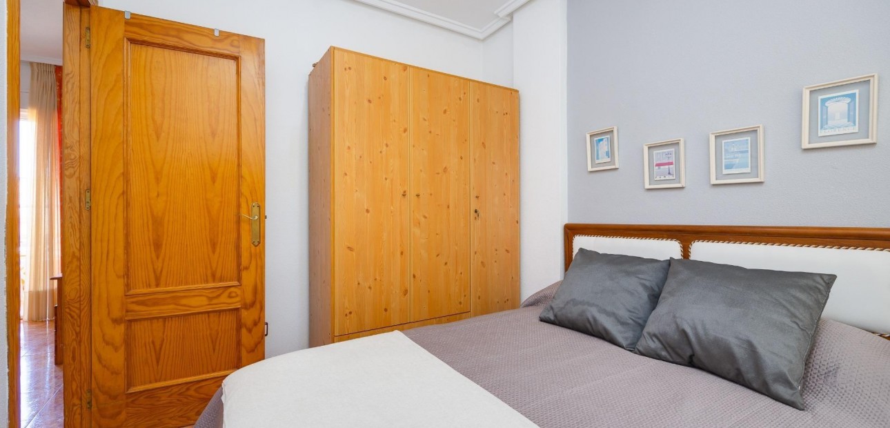 Herverkoop - Appartement / flat -
Torrevieja - torrevieja