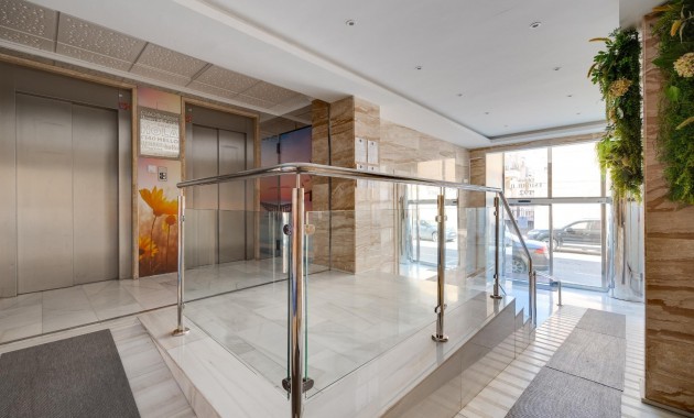 Herverkoop - Appartement / flat -
Torrevieja - torrevieja