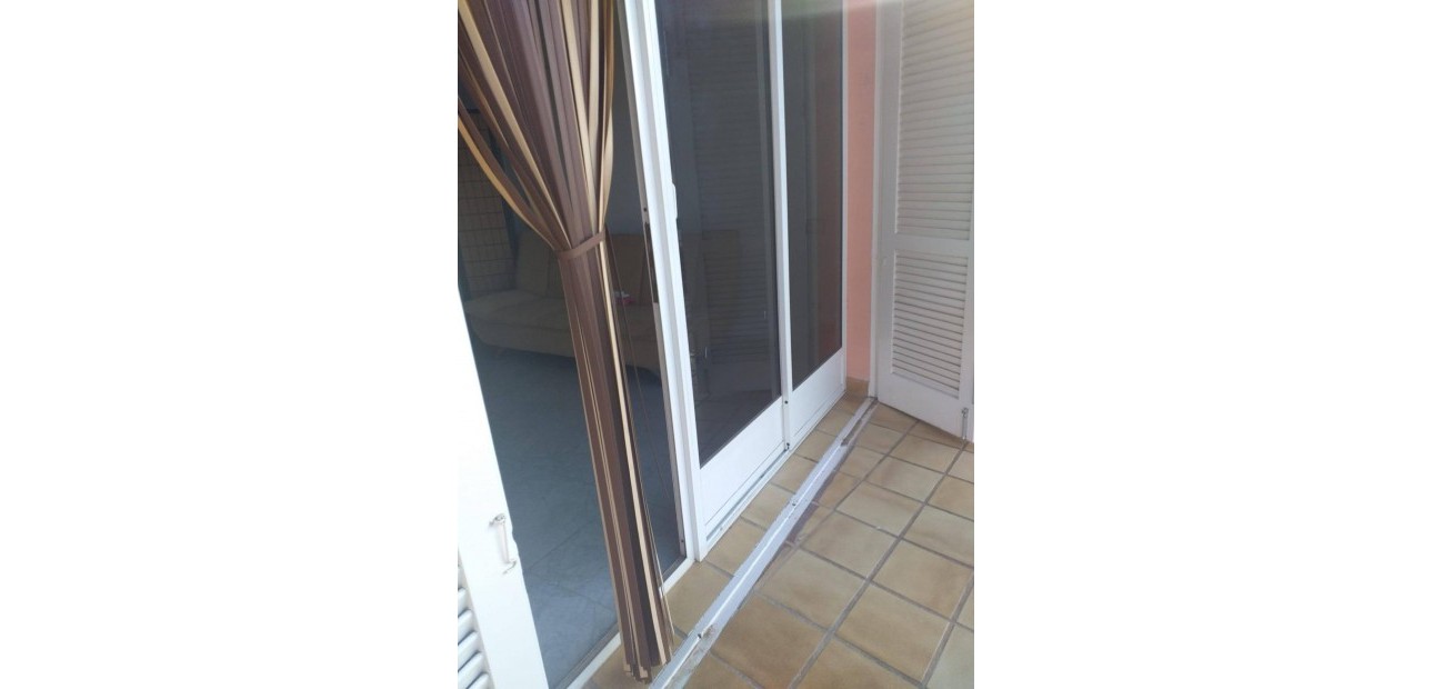 Venta - Apartamento / piso -
Torrevieja - Cabo cervera