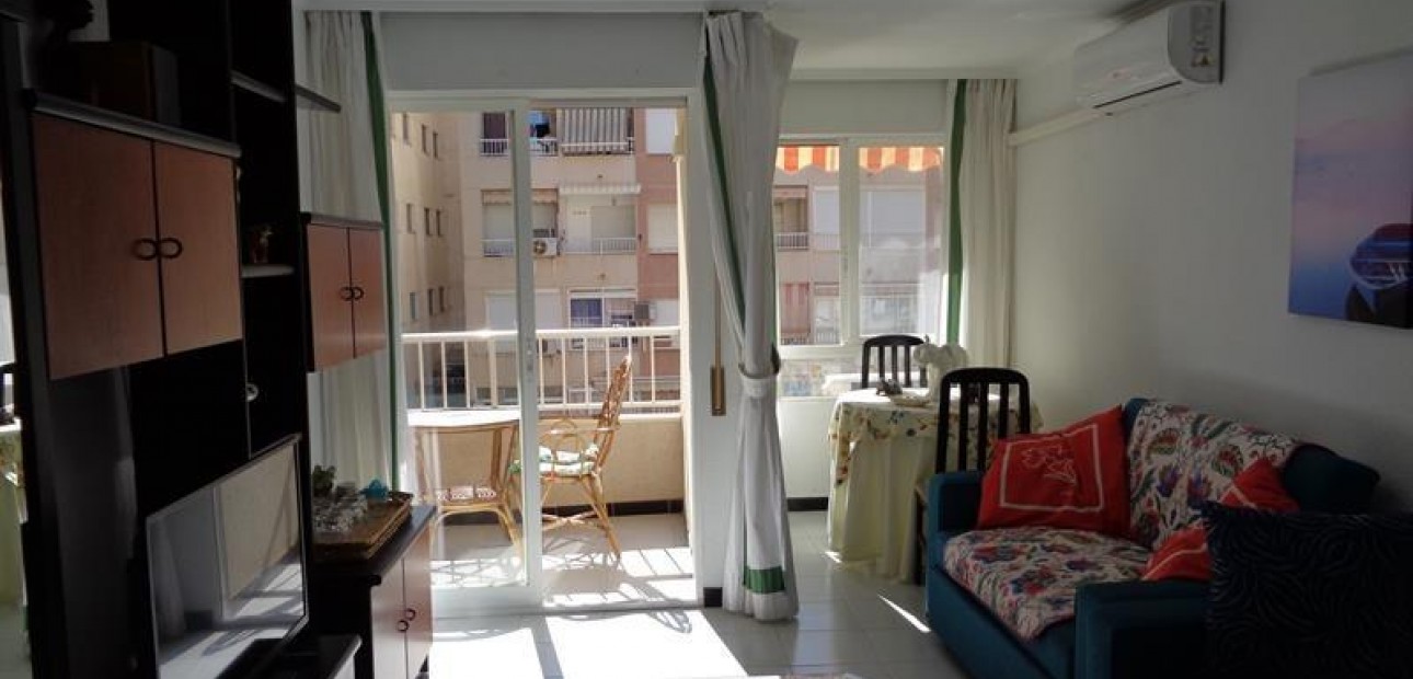 Venta - Studio -
Torrevieja - Playa del cura