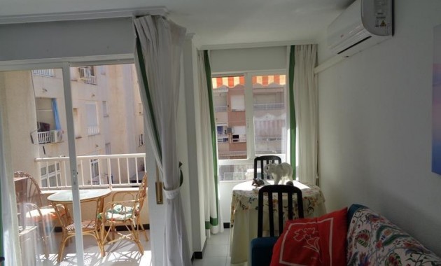 Venta - Studio -
Torrevieja - Playa del cura