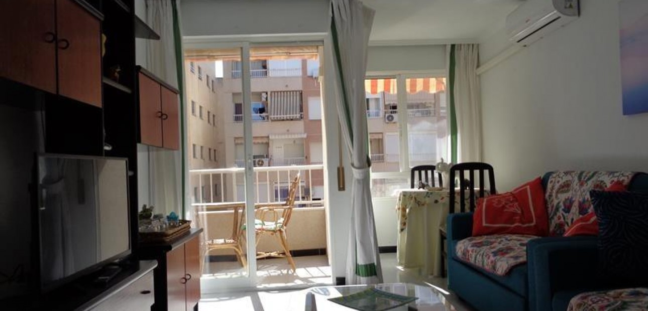 Venta - Studio -
Torrevieja - Playa del cura
