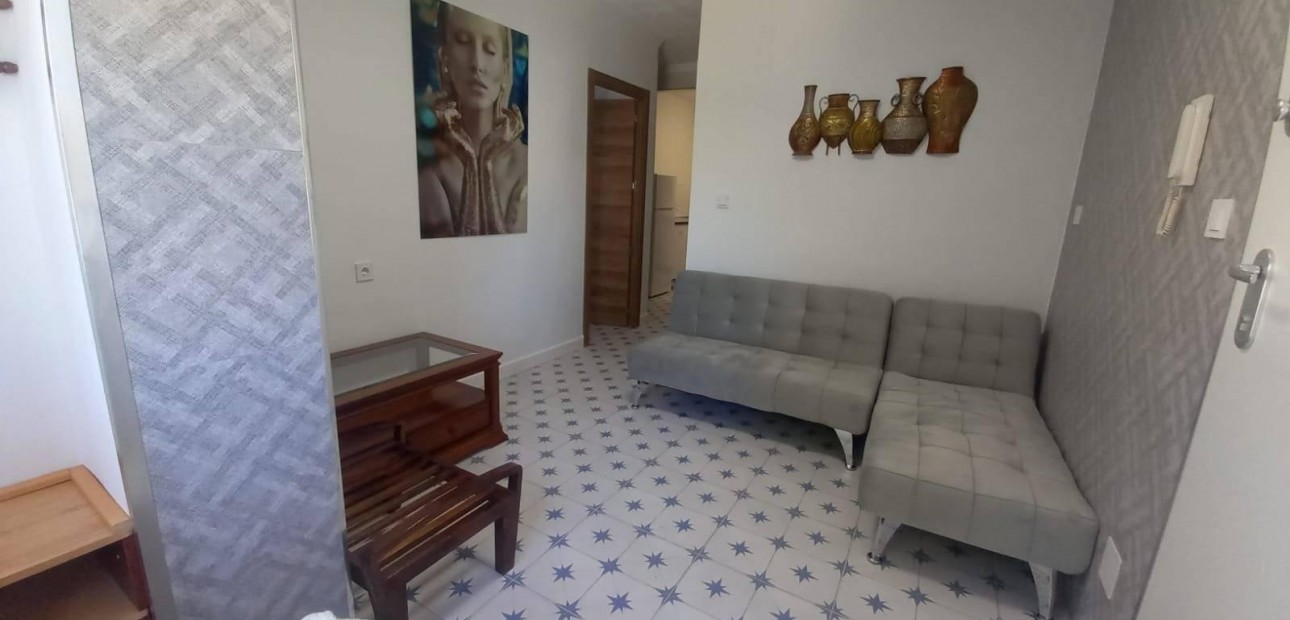 Venta - Apartamento / piso -
Lo Pagan - LA PUNTICA