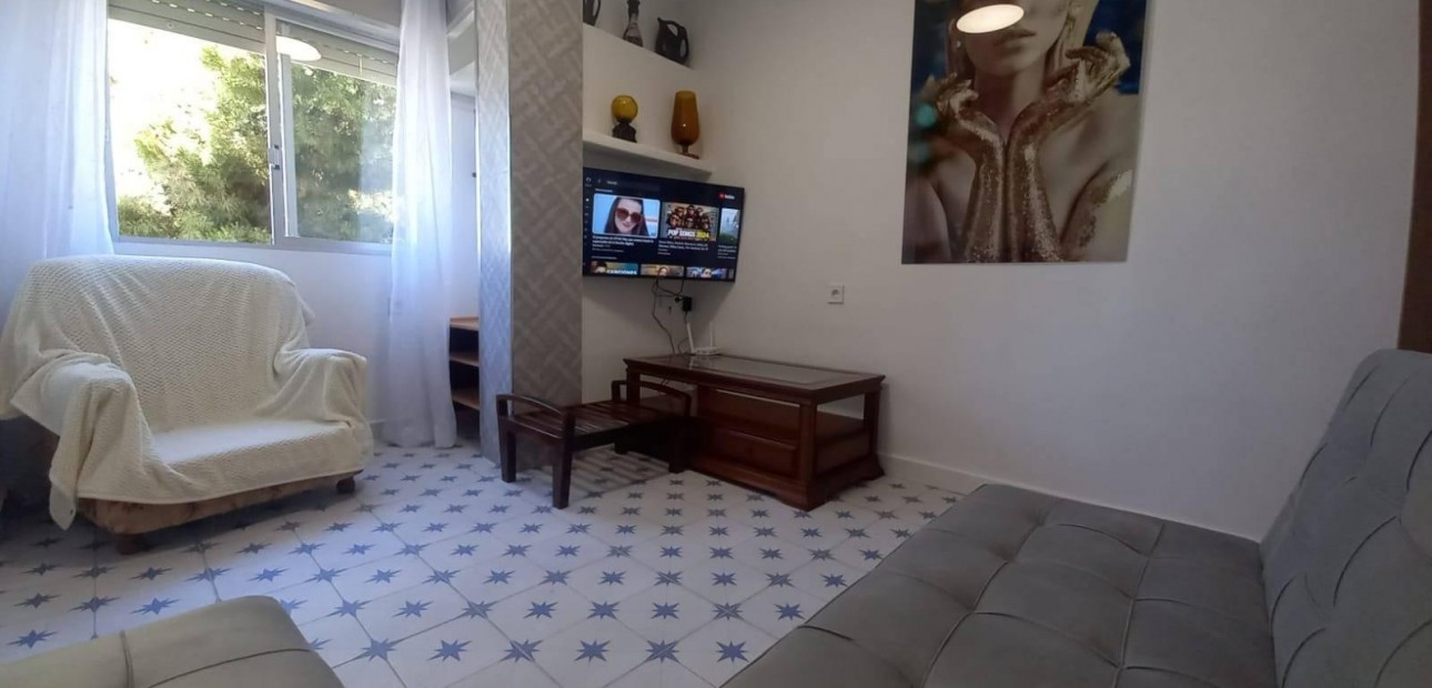 Venta - Apartamento / piso -
Lo Pagan - LA PUNTICA