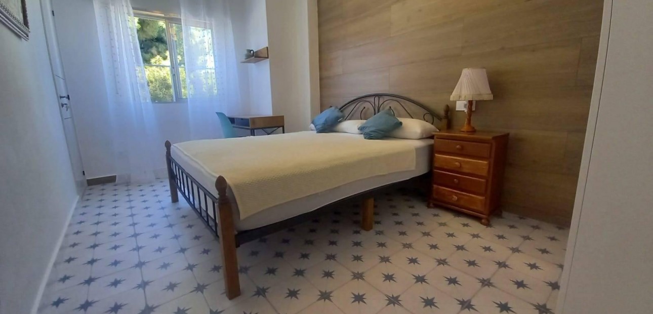 Venta - Apartamento / piso -
Lo Pagan - LA PUNTICA