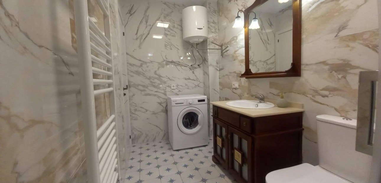 Venta - Apartamento / piso -
Lo Pagan - LA PUNTICA