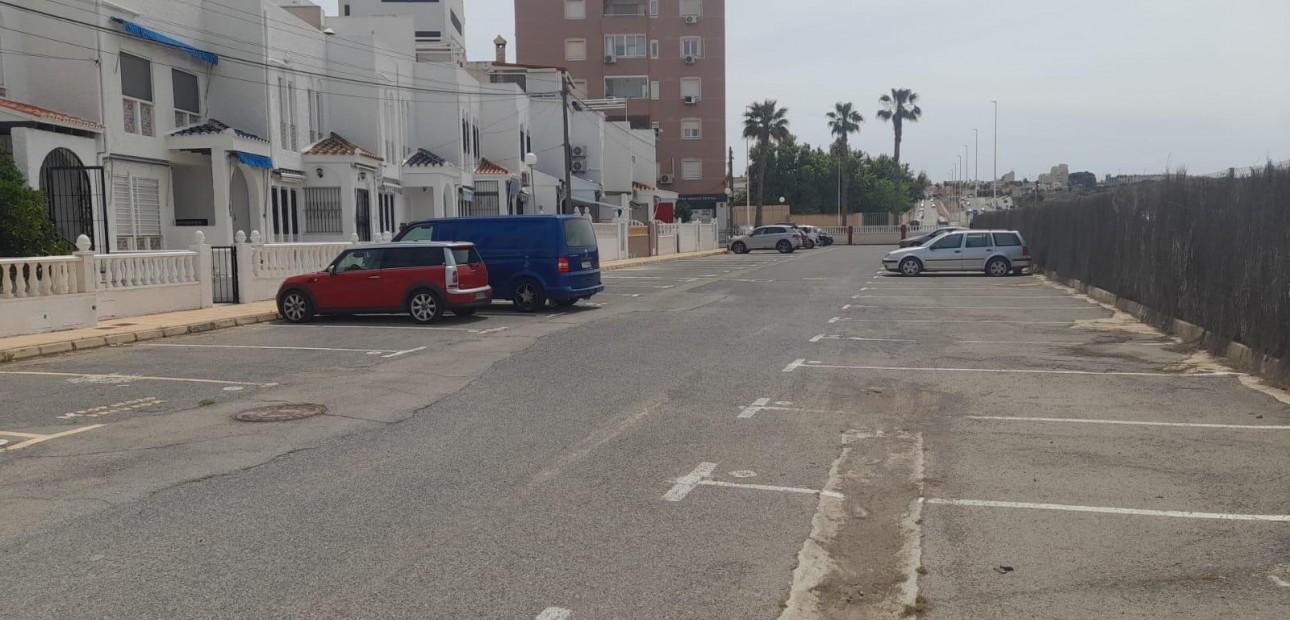 Herverkoop - Bungalow -
Torrevieja - torrevieja