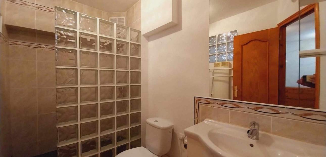 Herverkoop - Bungalow -
Torrevieja - torrevieja