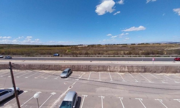 Herverkoop - Bungalow -
Torrevieja - torrevieja