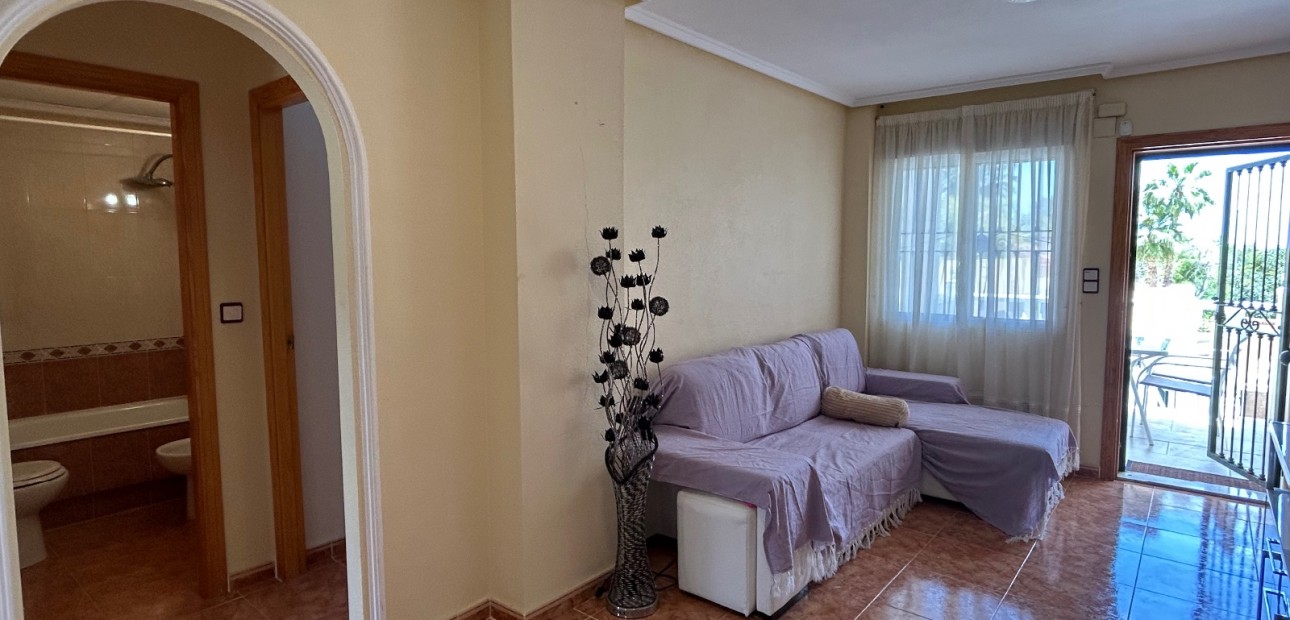 Sale - Apartment / flat -
Algorfa - Montemar