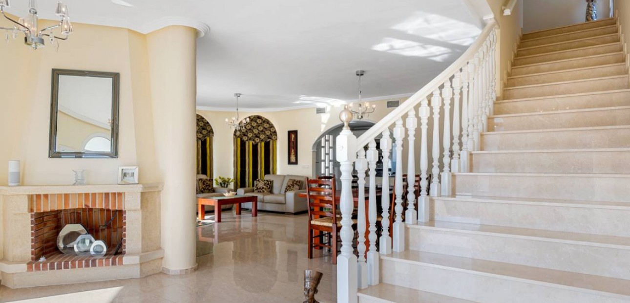 Herverkoop - Villa -
Ciudad Quesada