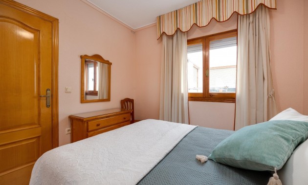 Herverkoop - Appartement / flat -
Torrevieja - Estacion de autobuses