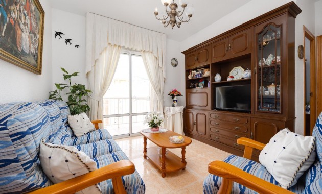 Herverkoop - Appartement / flat -
Torrevieja - torrevieja