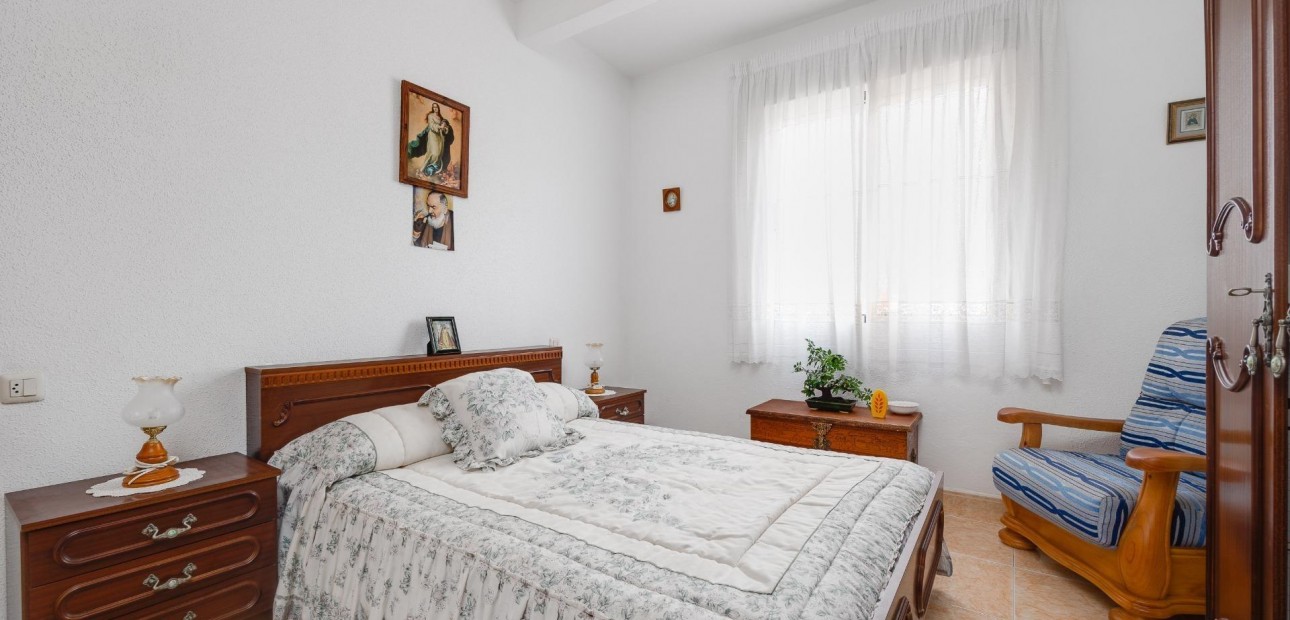 Herverkoop - Appartement / flat -
Torrevieja - torrevieja