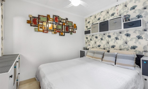 Venta - Bungalow -
Torrevieja - La Siesta - El Salado - Torreta