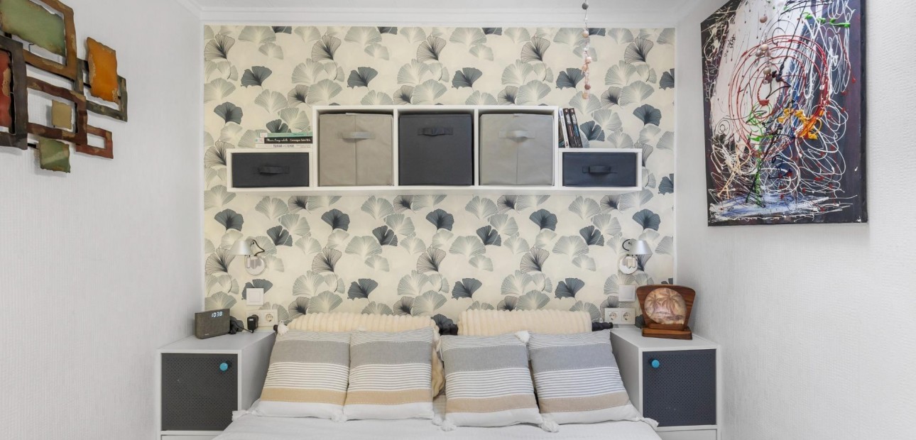 Venta - Bungalow -
Torrevieja - La Siesta - El Salado - Torreta