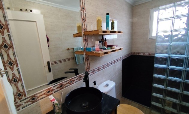 Herverkoop - Appartement / flat -
Torrevieja - Playa de los locos