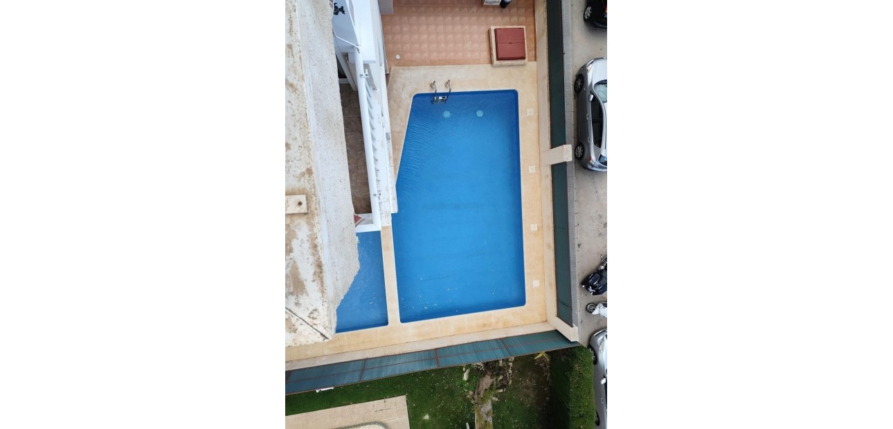 Herverkoop - Appartement / flat -
Torrevieja - Playa de los locos